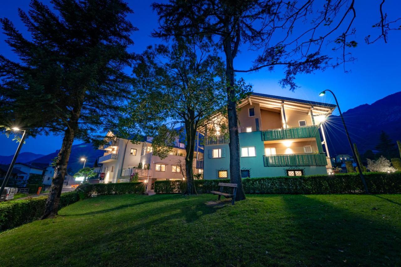 Tirolerin Garni Hotel Termeno Exterior photo
